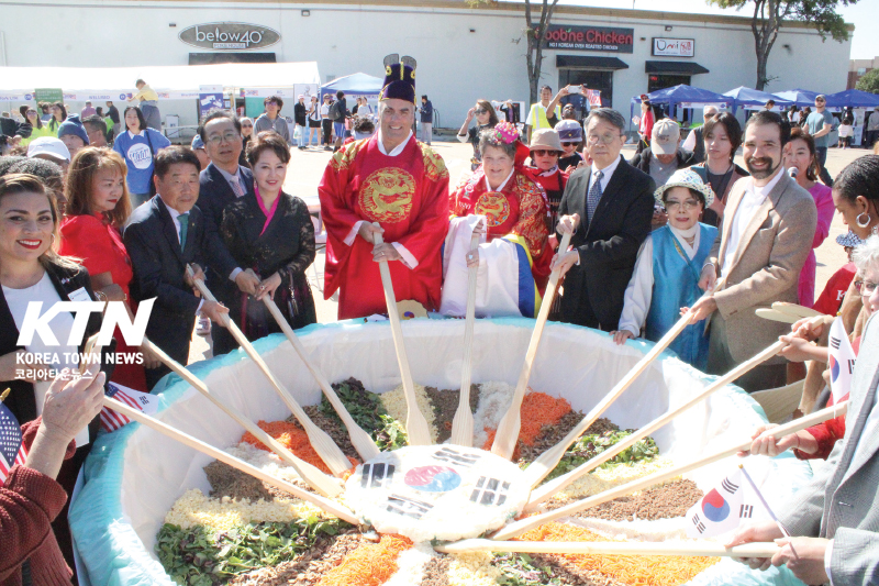 ‘2023 코리안 페스티벌, 함께하는 달빛 축제’(Korean Moon Festival)이 지난 7일(토) 캐롤튼 아시안 타운센터(Carrollton Asian Town Center)에서 열렸다.