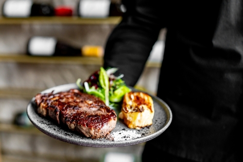 [사진 출처: shutterstock]