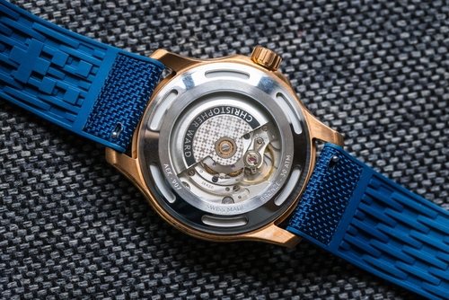 영국의 고급 기계식 시계 브랜드 ‘크리스토퍼 워드(Christopher Ward)’가 미국 내 첫 오프라인 매장으로 프리스코(Frisco)를 선택했다.