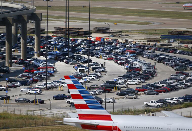 DFW 국제공항 주차장